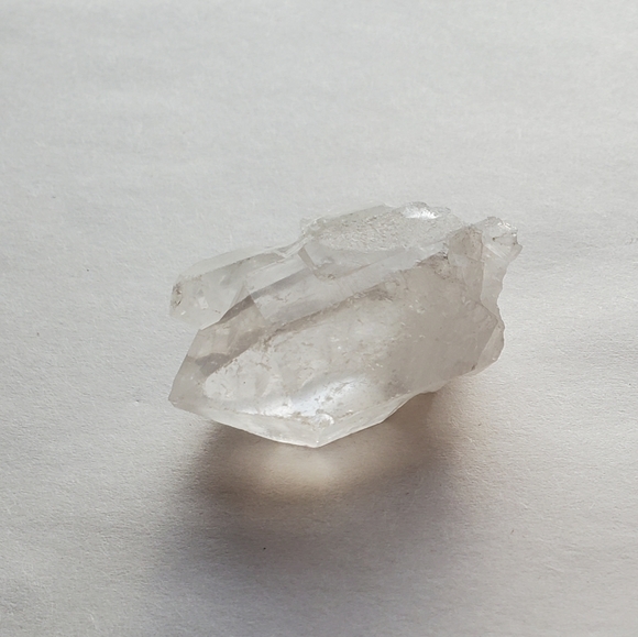#7 Raw Quartz Crystal - Picture 7 of 9